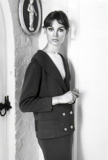 Jean Shrimpton by Campbell McCallum (1965)