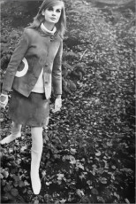 Jean Shrimpton by Frances McLaughlin-Gill (1965)