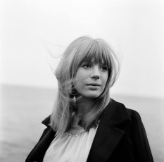 Marianne Faithfull by Terry Mealy (1965)