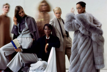 Melanie Cain, Beverly Johnson, Lisa Cooper, Pat Cleveland, Chris Royer (blurred in the background) by Duane Michals (1976)