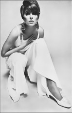 Jill Kennington by David Montgomery (1966)
