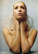 Isa Stoppi by James Moore (1966)