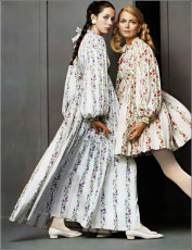 Moyra Swan, Susan Blakely by James Moore (1968)
