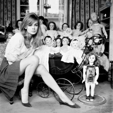 Jean Shrimpton by Terry O’Neill (1964)