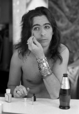 Alice Cooper by Terry O’Neill (1973)