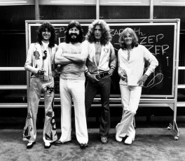 Led Zeppelin by Terry O’Neill (1977)