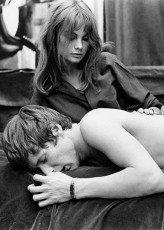 Jean Shrimpton, Paul Jones (singer/actor) on set during the filming of PRIVILEGE by Terry O'Neill (1967)