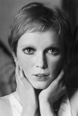 Mia Farrow during the filming of JOHN AND MARY by Terry O'Neill (1969)