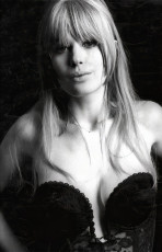 Marianne Faithfull by Terry O’Neill (1967)