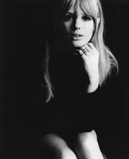Marianne Faithfull by Terry O’Neill (1967)