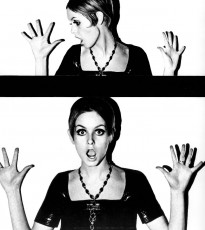 Twiggy by Helmut Newton (1967)