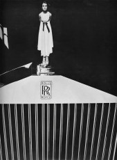 Jean Shrimpton by Helmut Newton (1966)