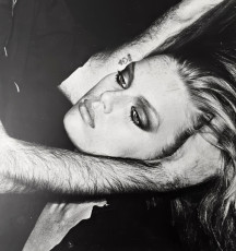 Patti Hansen by Helmut Newton (1976)