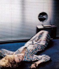 Gunilla Lindblad by Helmut Newton (1976)