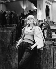 Gunilla Lindblad by Helmut Newton (1976)