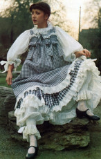 Vivienne Lynn by Elisabeth Novick (1976)