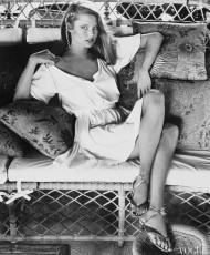 Christie Brinkley by Kourken Pakchanian (1977)