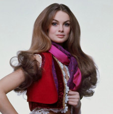 Jean Shrimpton by Gianni Penati (1969)