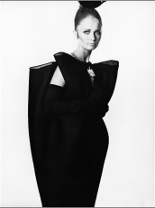 Sue Murray by Irving Penn (1967)