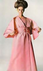 Wilhelmina Cooper by Irving Penn (1965)