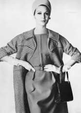 Isabella Albonico by Irving Penn (1960)