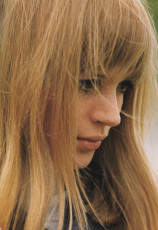 Marianne Faithfull by Jean-Marie Perier (1966)