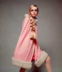 Twiggy by Paul Popper (1966)