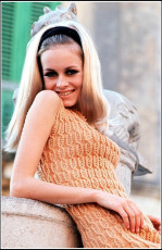 Twiggy by Popper (1967)