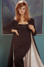 Jean Shrimpton by Paul Popper (1965)