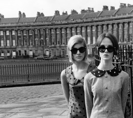 Grace Coddngton, Jill Kennington by Peter Rand (1966)