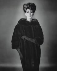 Wilhelmina Cooper by John Rawlings (1964)