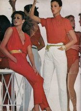 Gia Carangi, Janice Dickinson by Mike Reinhardt (1979)
