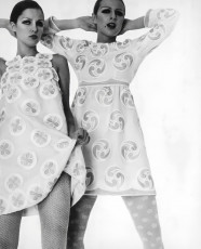 Donna Mitchell, Agneta Darin by Bob Richardson (1968)