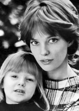 Jane Birkin with daughter Kate by Arnaud de Rosnay (1971)
