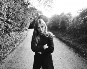 Marianne Faithfull by Bill Rowntree (1971)