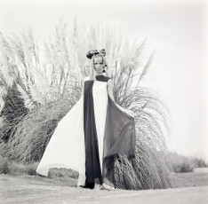 Veruschka by Franco Rubartelli (1966)