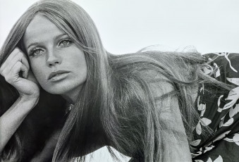 Veruschka by Franco Rubartelli (1966)