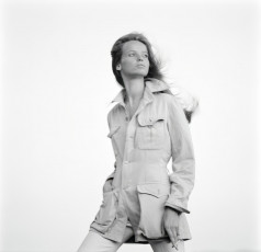 Veruschka by Franco Rubartelli (1966)