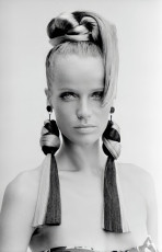 Veruschka by Franco Rubartelli (1966)