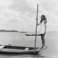 Veruschka by Franco Rubartelli (1968)