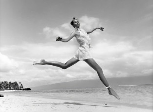 Veruschka by Franco Rubartelli (1968)