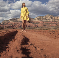 Veruschka by Franco Rubartelli (1968)