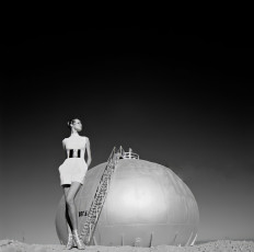 Veruschka by Franco Rubartelli (1968)