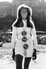 Veruschka by Franco Rubartelli (1968)