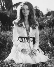 Veruschka by Franco Rubartelli (1969)