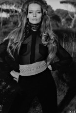 Veruschka by Franco Rubartelli (1969)