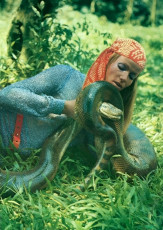 Veruschka by Franco Rubartelli (1969)