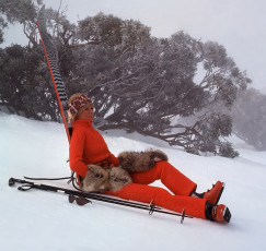 Veruschka by Franco Rubartelli (1969)