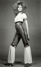 Veruschka by Franco Rubartelli (1970)