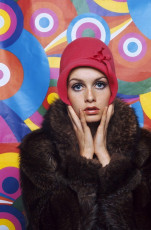 Twiggy by Jean-Claude Sauer (1965)